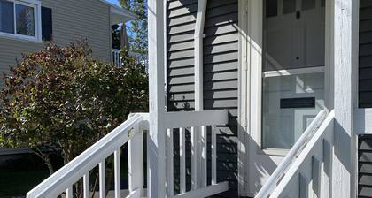 Cute home near the bike path and lake