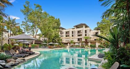 2 Bedroom 2 Bathroom Swim Out Apartment in the Temple resort Palm Cove