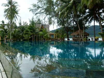 Villa Banromyen Siamroyalview 70mtrs to Beach