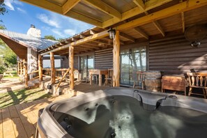 House, 4 Bedrooms | Tab spa terbuka