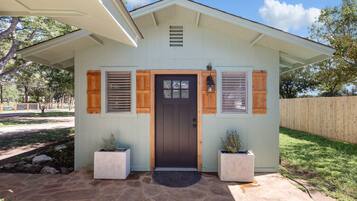 House, 4 Bedrooms | Exterior