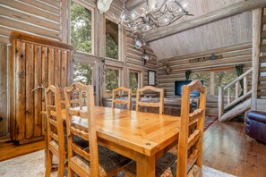 Dining - Rustic Log Cabin on 160 Gated Acres! Just 30 minutes from Tulsa! (Haskell)