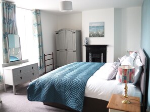 6 bedrooms, iron/ironing board, travel crib, WiFi