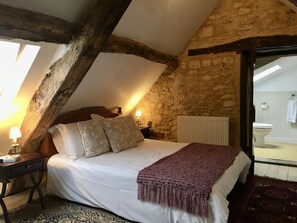 5 chambres, fer et planche à repasser, lit parapluie, Wi-Fi gratuit