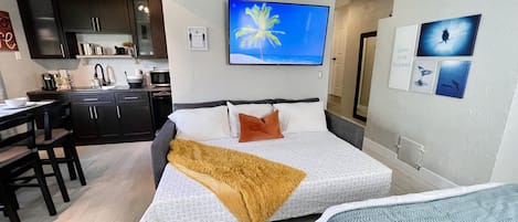 1 bedroom, iron/ironing board, WiFi, bed sheets