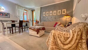 3 bedrooms, WiFi, bed sheets - The Snow Cat (Bardonecchia)