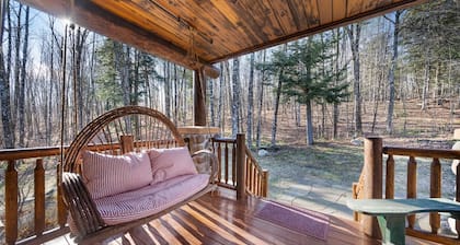 Private Lincoln Log Luxury Lodge in the Adirondacks