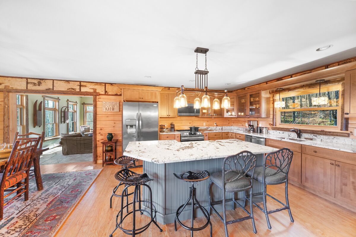 冰箱、微波炉、烤箱、炉灶