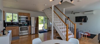 Peaceful River Retreat with Fireplace & Panoramic Views