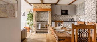 Oldmill-2bed-sleeps6-hottub-privategarden