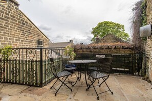 Apartment | Balcony
