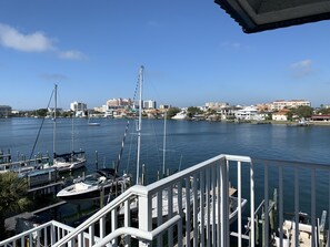 Marina - Water and Marina View Condo with Queen Sleeper and Heated Pool. (Clearwater)