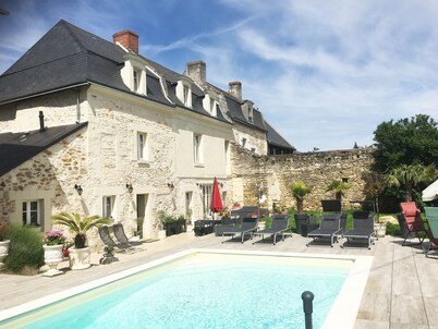 La Douce France-Trianon : Chic et élégance