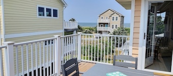 Steps From The Beach and Minutes to The Boards - Now Includes Linens