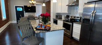 South City Historic Home w/ private carport 