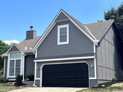 Premium 3 BDRM, Hot Tub, Theater Room, Fire-Pit