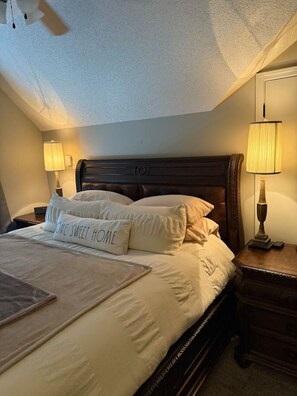 3 chambres, bureau, fer et planche à repasser, Wi-Fi gratuit