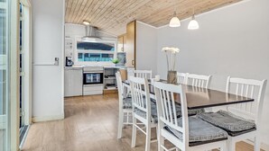 Uklassifisert bilde, 3 av 22, knapp