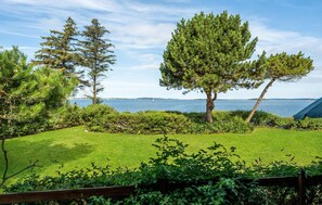 Property grounds - Amazing home in Faaborg (Faaborg)