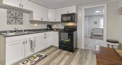 Tiny House Jewel in Brockport!