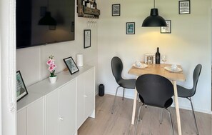 Dining - Lovely apartment in Nexø with sauna (Nexø)