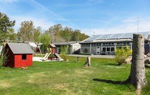 Children’s area - Lovely apartment in Nexø with sauna (Nexø)