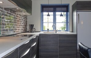 Kühlschrank, Herdplatte, Geschirrspüler