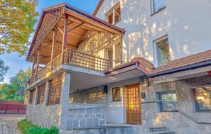 Exterior detail - 6 bedroom amazing home in Mucharz (Mucharz)