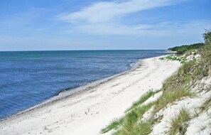 Beach nearby - 3 bedroom cozy home in Nexø (Nexø)