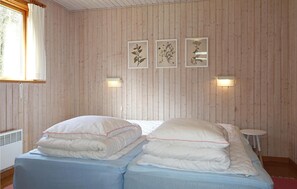 2 室のベッドルーム、WiFi (無料)