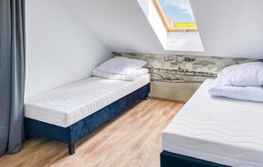 3 chambres, accès au Wi-Fi (inclus), literie fournie