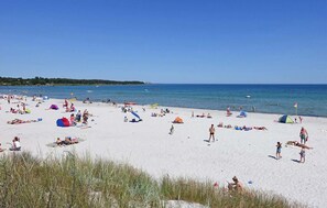 Beach - Pet friendly home in Nexø with WiFi (Nexø)