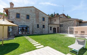 Property grounds - Cozy home in Sant'Arcangelo with sauna (Sant'Arcangelo)