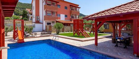 Alberca al aire libre