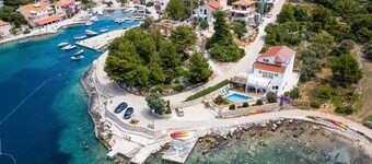 Pet friendly home in Blato with WiFi