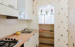 Kühlschrank, Herdplatte