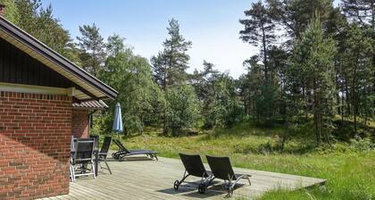 Stunning home in Nexø with WiFi