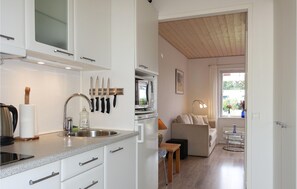 Fridge, microwave, stovetop, cookware/dishes/utensils