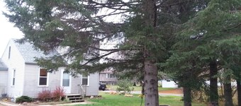  Cozy home in Wisconsin's recreational northwoods.