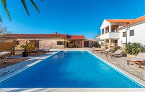 Pool - Pet friendly home in Miranje (Miranje)