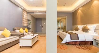 Greentree Eastern Yibin Yijian Road New City Plaza Hotel