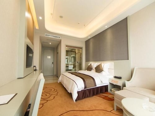 Greentree Eastern Yibin Yijian Road New City Plaza Hotel