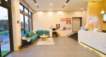 Green Tree Inn Express Jinan Zhangqiu District Shanquan Road Baimaiquan