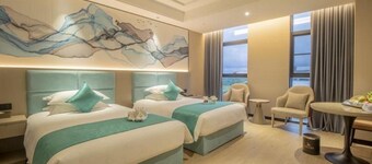 Greentree Eastern Hotel Hainan Free Trade Port Jiangdong New District Meilan Airport
