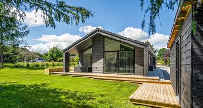3 bedroom beach front home in Glesborg