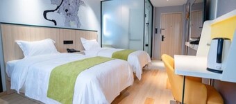 Vatica Chaohu City Er Street Xiangyang Road City Le Fu Plaza Hotel