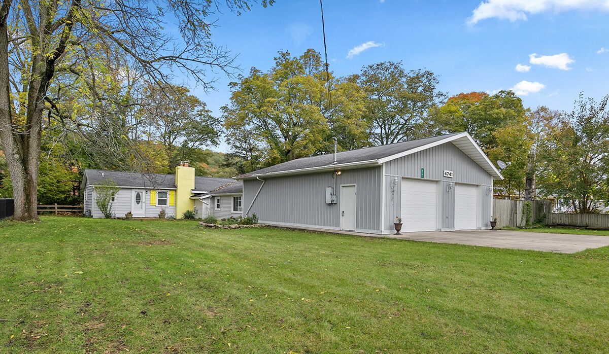 River Front Home with Amazing views and a shared private island