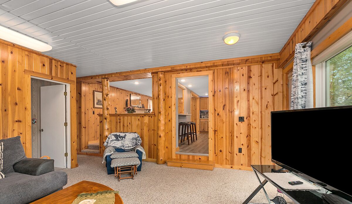 River Front Home with Amazing views and a shared private island