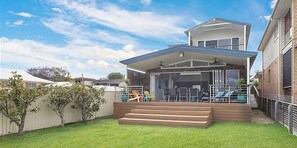 Exterior - Sunset Central Coast - Lake, Kayaks & Jetty! (Mannering Park)