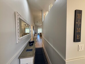 Interior - Gorgeous Newly Furnished Condo in Gated Golf Course of Stoneybrook (Estero)